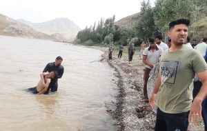 غرق شدن جوان ۱۶ ساله در سد روستای ینگجه نیشابور غرق شدن جوان ۱۶ ساله در سد روستای ینگجه نیشابور